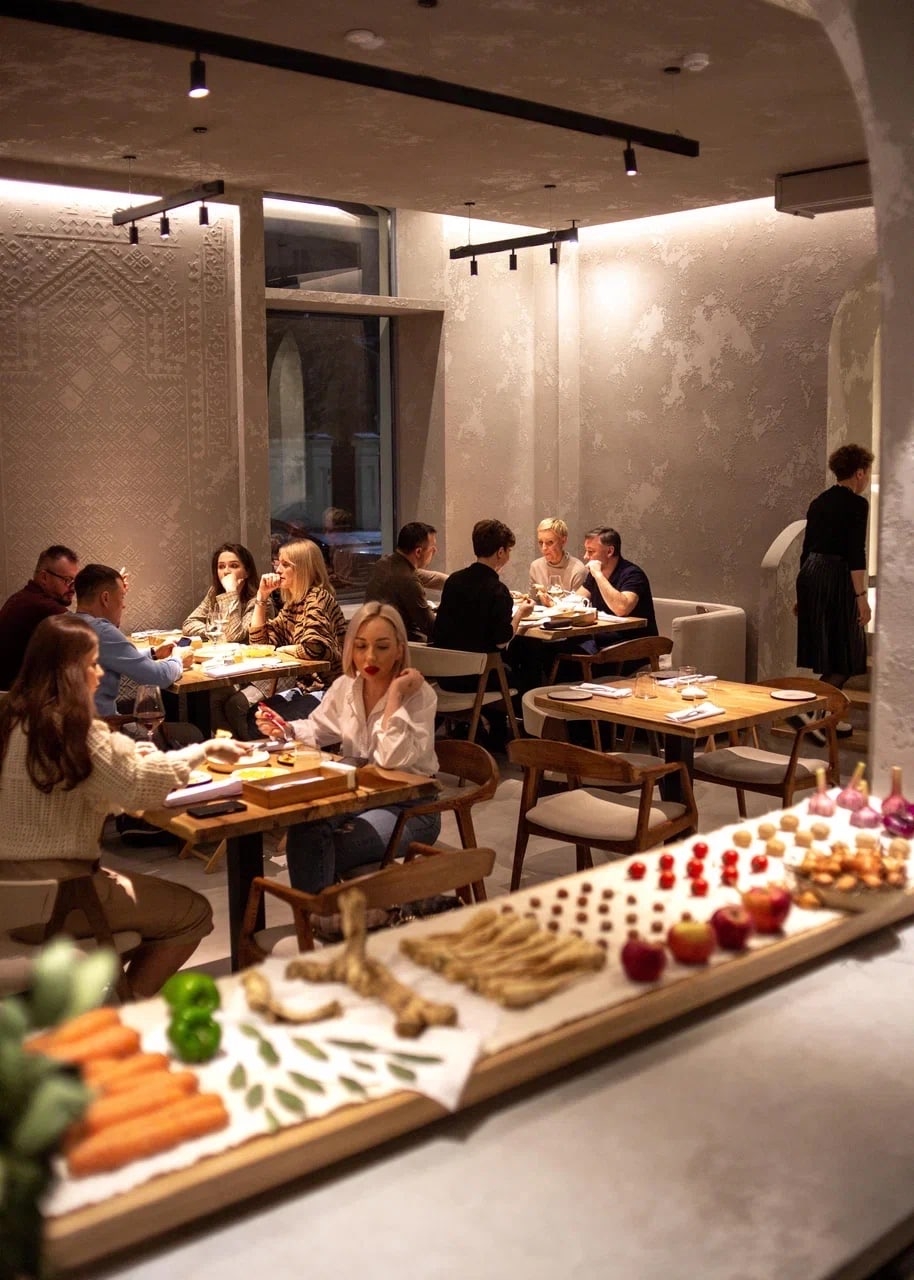 Интерьер ресторана АГАПА